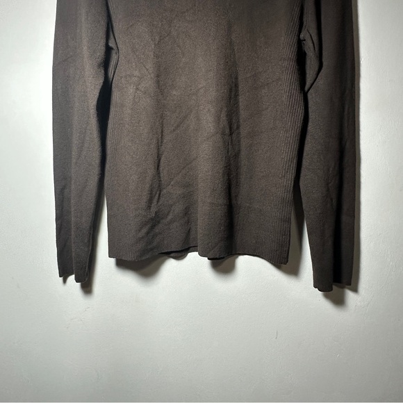 Chico’s Brown Turtleneck with Ribbed Sides Sweater Size 2 (Large) - Picture 3 of 7